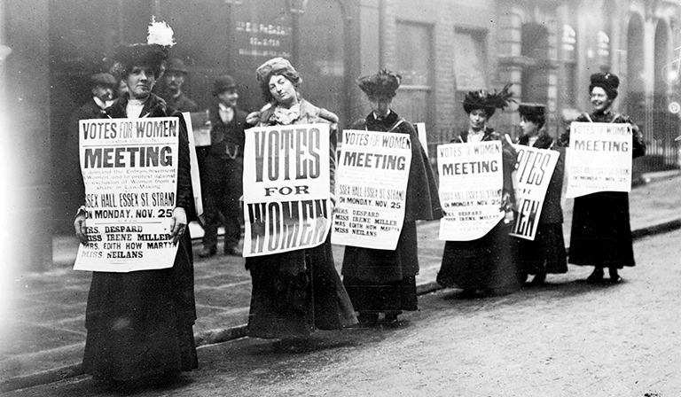 Suffragists in the 1910s © Alamy