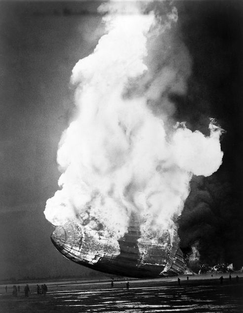 The Hindenburg hits the ground in flames in Lakehurst, N.J. on May 6, 1937.; Shutterstock ID 242291401; publication: -; job: -; client: -; other: -