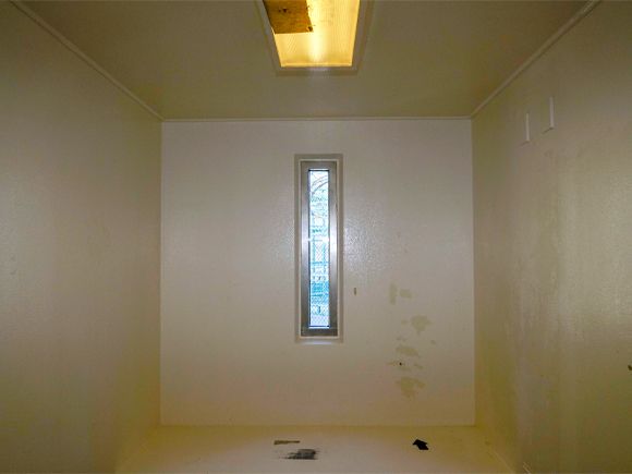 The need to forgive: a cell at Guantánamo Bay © Peter van Agtmael/Magnum Photos