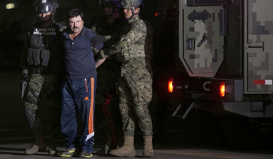 El Chapo during his arrest in 2016. Image: Getty Images.