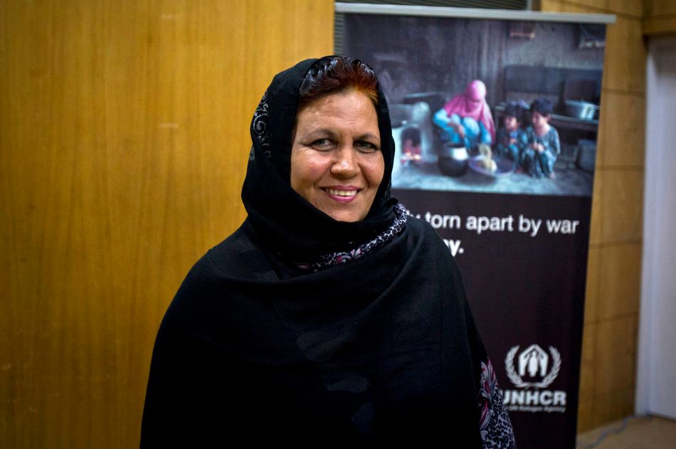 Afghan refugee teacher Aqeela Asifi © AP Photo/Anjum Naveed