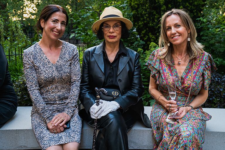 (L-R) Jessica Sharp, Bianca Jagger and Anna Garnek © Sascha Klamp