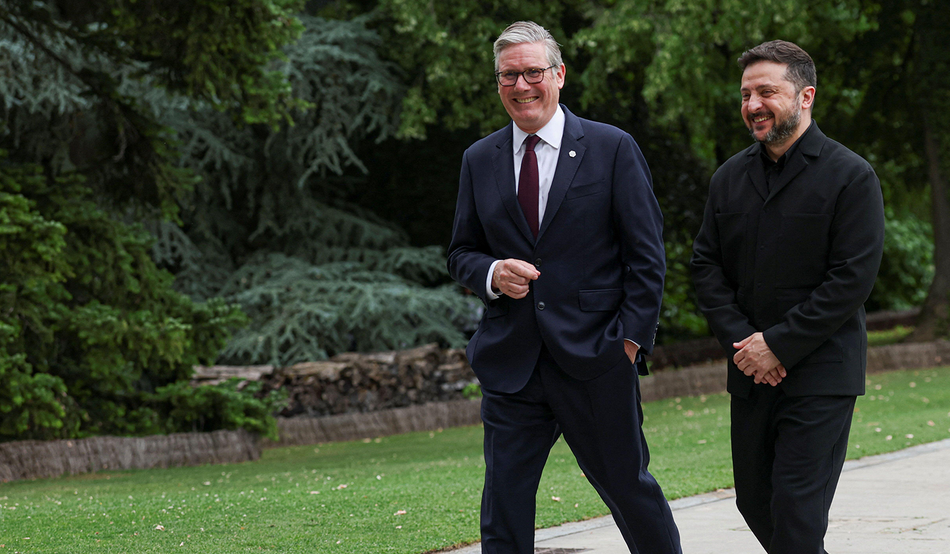 Keir Starmer and Volodomy Zelensky at the G7 meeting in France this week. Image: Alamy