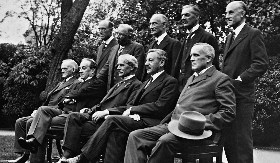 The cabinet of James Ramsay MacDonald, 1931. Photo by Alamy
