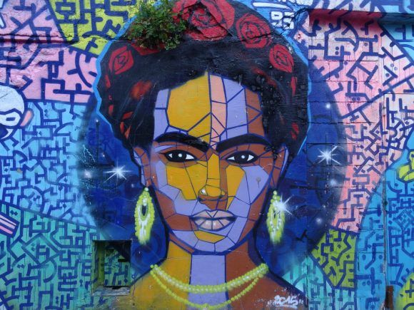 A Kahlo mural on the Rue de l'Ourcq, Paris, by "Marko 93". Photo: Flickr/Jeanne Menjoulet