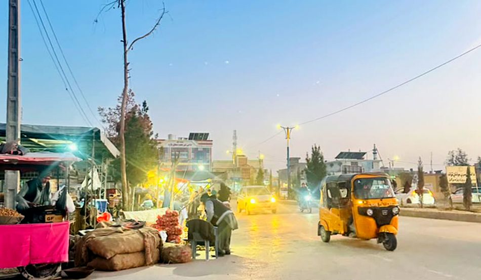 When word spread that the Taliban were in Lashkar Gah, the usually busy city fell quiet. Photos via author