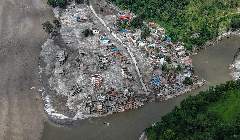 Devighat Bazaar in Nuwakot, Nepal, following the floods of 26th August 2026. Image: Zuma Press/Alamy