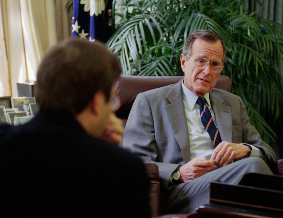 Same man, same job, three decades apart: Barr was first attorney general under George Bush Sr. Photos: © Barry Thumma/AP/Shutterstock, shutterstock