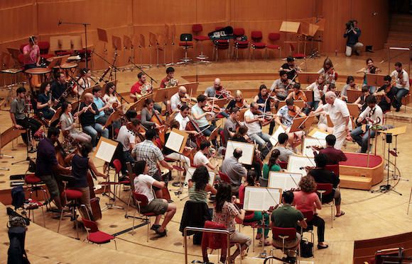 Daniel Barenboim rehearses with the West-Eastern Divan Orchestra Credit: Alamy