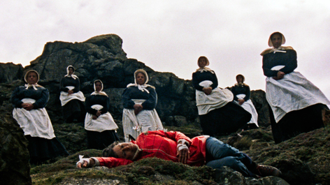 Clifftop creepiness: a shot from the Cornish-set folk horror film “Enys Men” (2022). Image: Neon / Courtesy Everett Collection / Alamy
