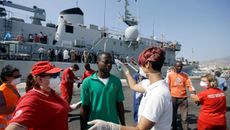 Migrants topic image