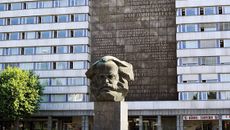 Berlin Wall topic image